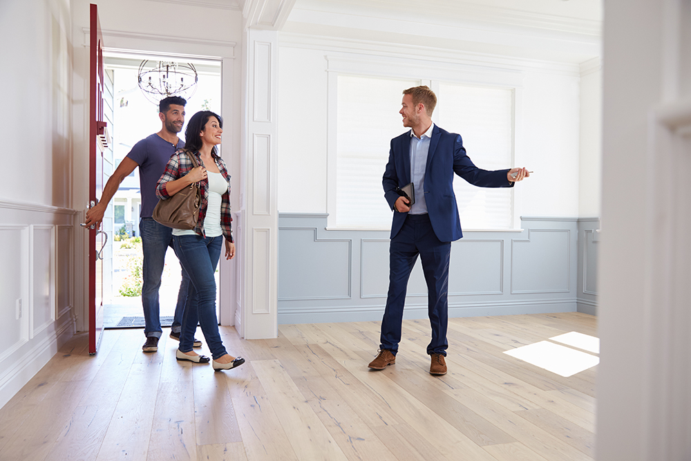 Why Personalized Property Management Beats the Big Companies in Houston
